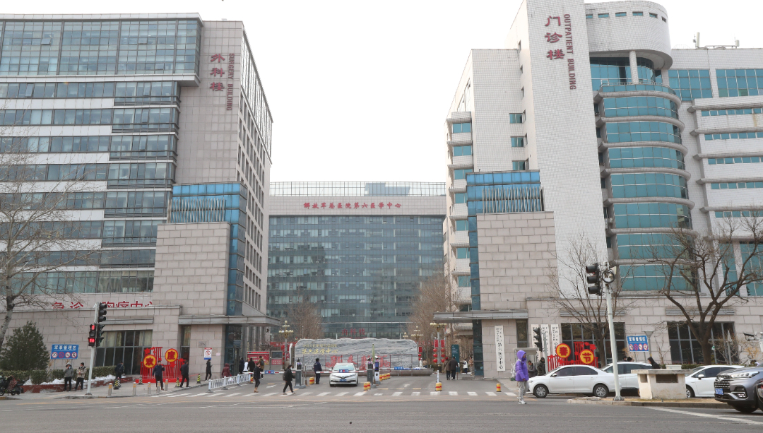 1中心大门.jpg
